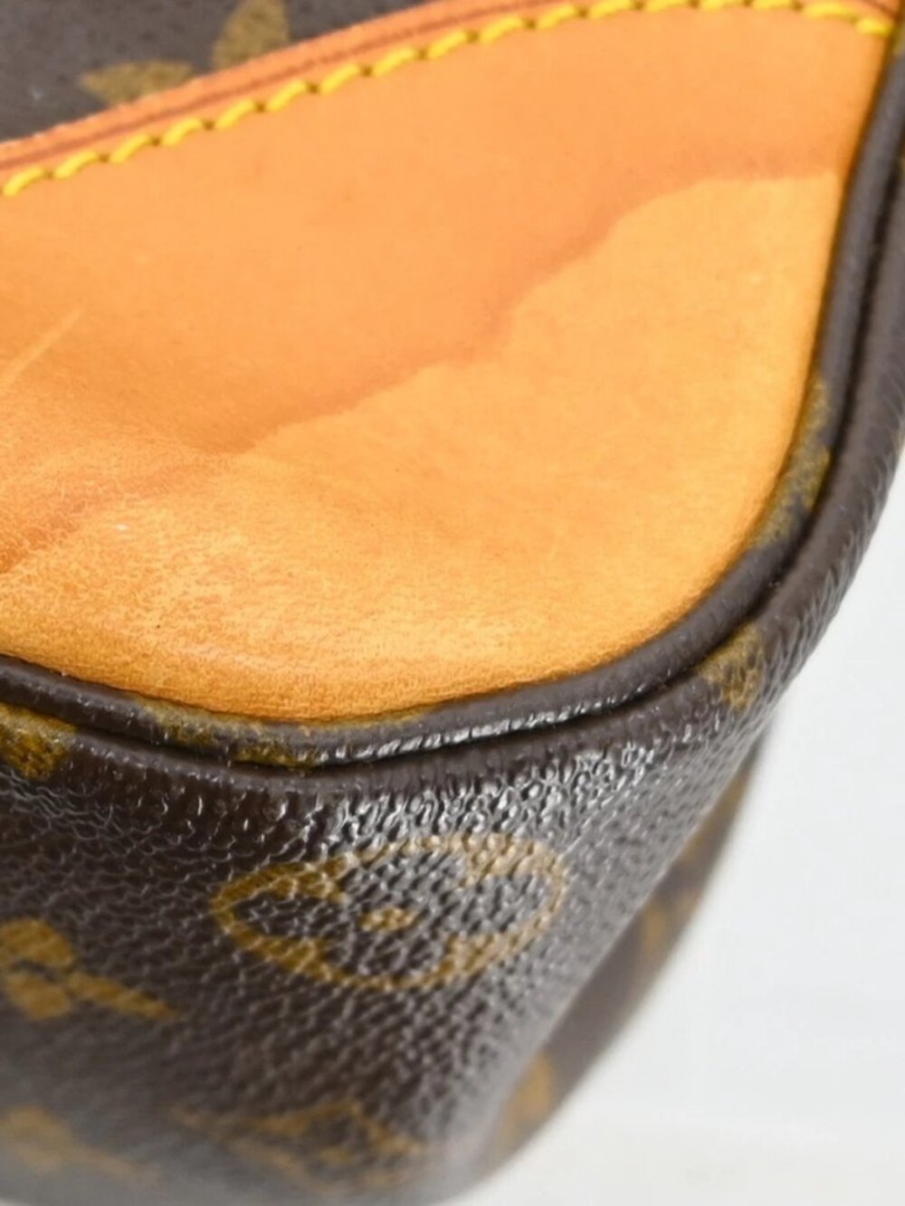 LOUIS VUITTON MONOGRAM BOULOGNE 35 SHOULDER BAG - Picture 7 of 16